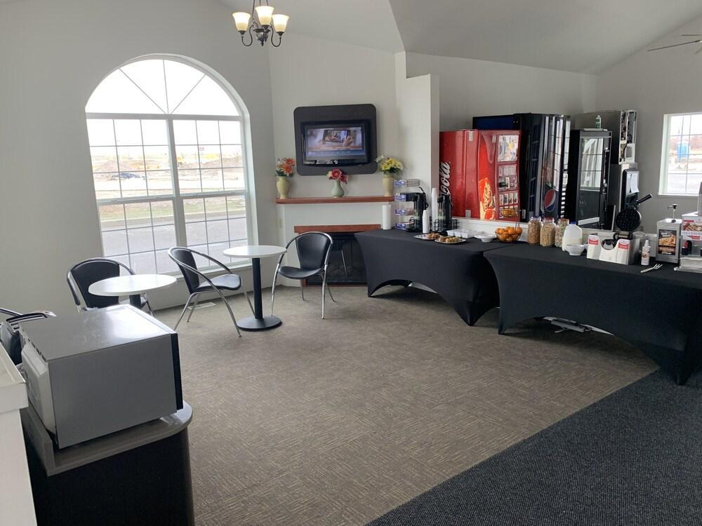 The Beaverhead Lodge Диллон Экстерьер фото